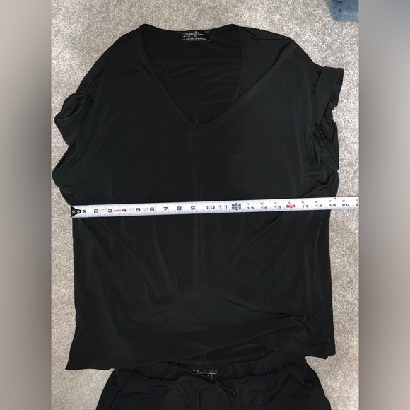 Black Women's V-Neck Top and Drawstring Jogger Set - Picture 7 of 8